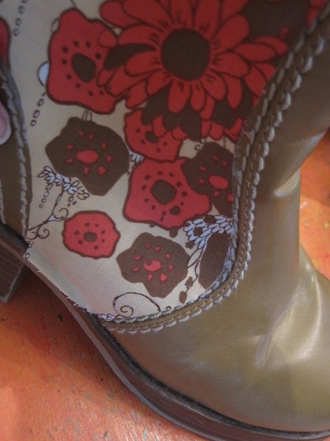 Add Fabric to Boots with Fabric Mod Podge! #fallfashion