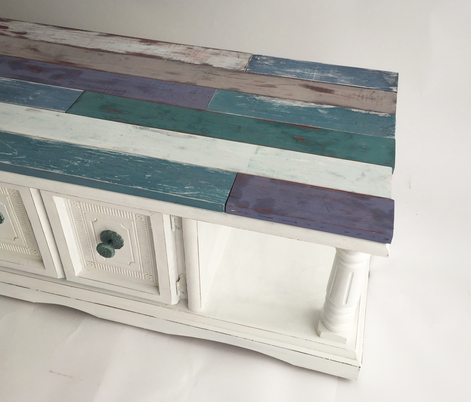 coffee table corner - CATHIE FILIAN's Handmade Happy Hour