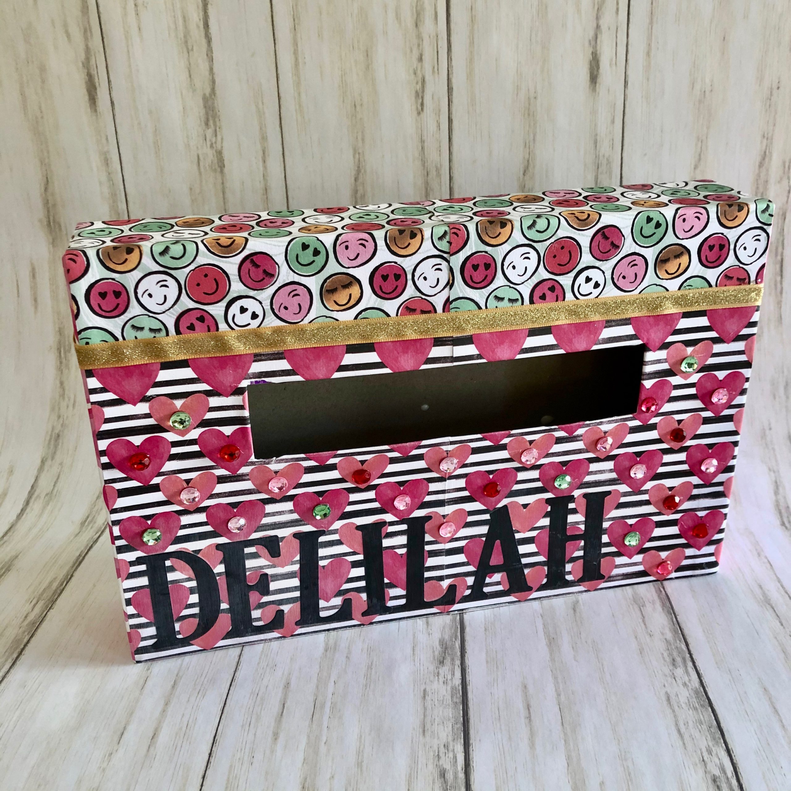 Made from a cereal box  Louis vuitton bag neverfull, Valentine crafts,  Valentines day