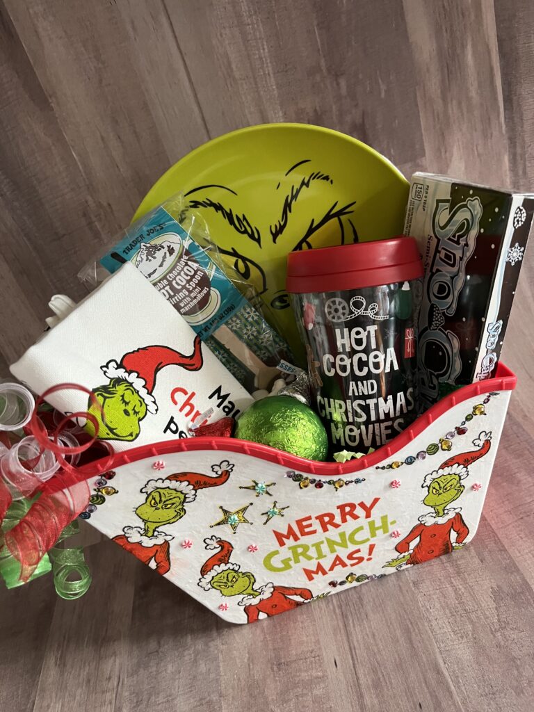 Grinch Dollar Tree Hot Cocoa Gift Basket with Napkin Decoupage - CATHIE ...