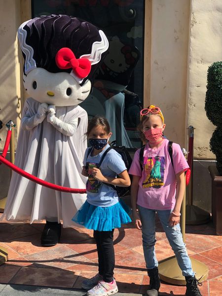 Hello Kitty is Coming to Universal Orlando!